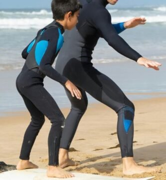 ¿Qué ropa llevar para practicar paddle surf?